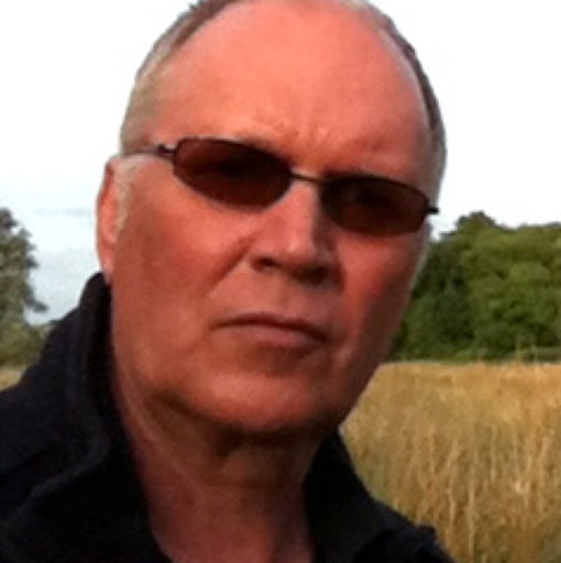 Paul Gardner Photo 60