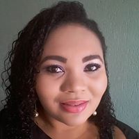 Alice Almeida Photo 20