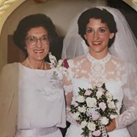 Laura Ferris Photo 26