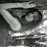 Jennifer Beasley Photo 10