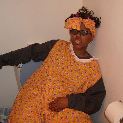 Geraldine Bowers Photo 15