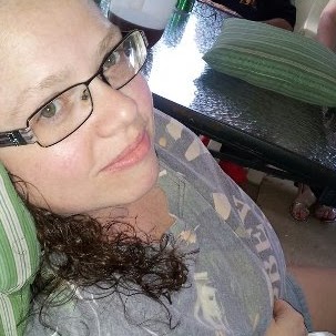 Michelle Leighton Photo 19