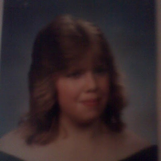 Stacy Greaves Photo 1