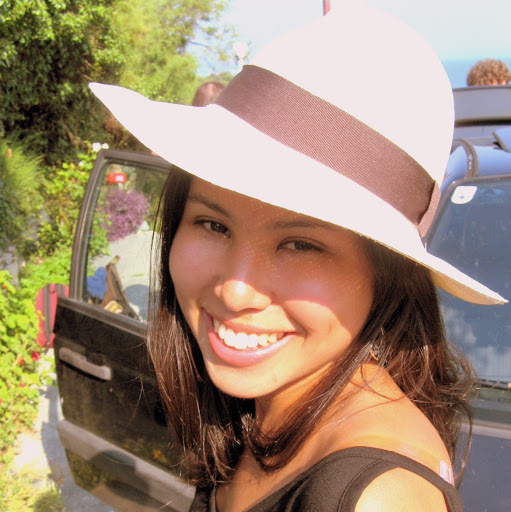 Adriana Sato Photo 8