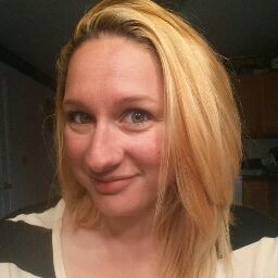 Amber Richards Photo 19