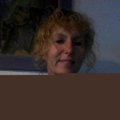 Julia Bailey Photo 32