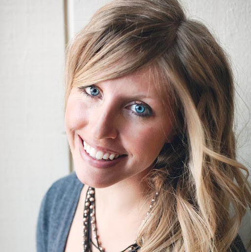 Amy Galbraith Photo 8