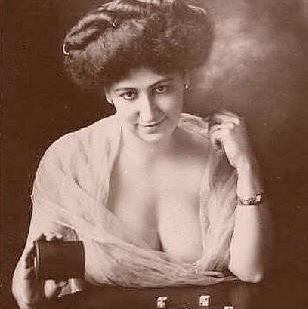 Pamela Woods Photo 17