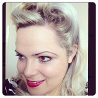 Stacie Jordan Photo 37