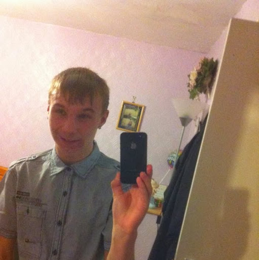 Johnny Mayes Photo 7
