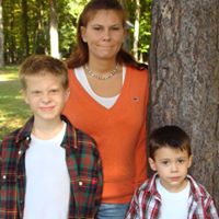 Jennifer Plummer Photo 15