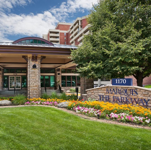 Jackie Eldridge Photo 6