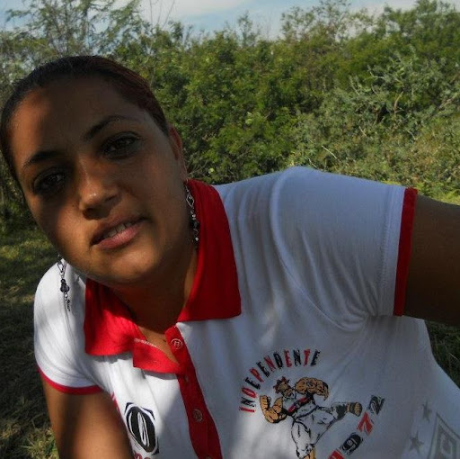 Adriana Salgado Photo 11