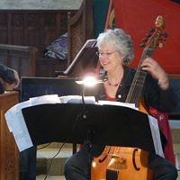 Julia Griffin Photo 44