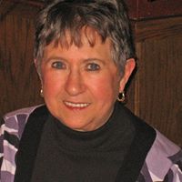 Elizabeth Broadbent Photo 25