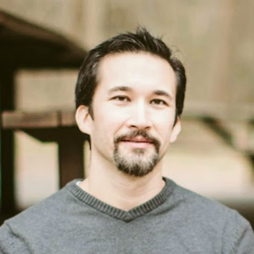Roger Daniel Photo 32