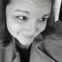 Tanya Overton Photo 4