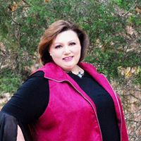 Karen Brooks Photo 31