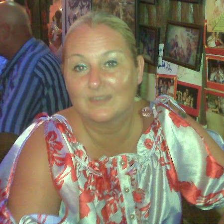 Catherine Stuart Photo 24