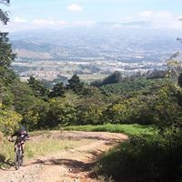 Erick Chavarria Photo 6