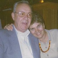 Julie Mcguire Photo 13