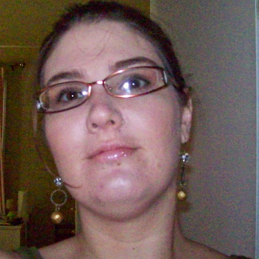 Angela Graham Photo 44