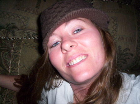 Amy Roberts Photo 50