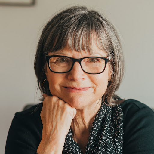 Gail Wallace Photo 4