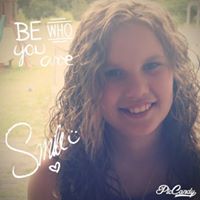 Sarah Mayfield Photo 4