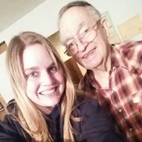 Ashley Lenz Photo 17