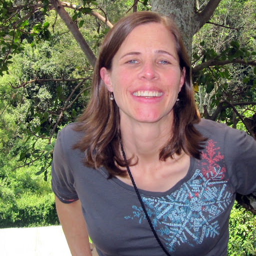 Catherine Carlson Photo 17