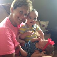 Elizabeth Strader Photo 10