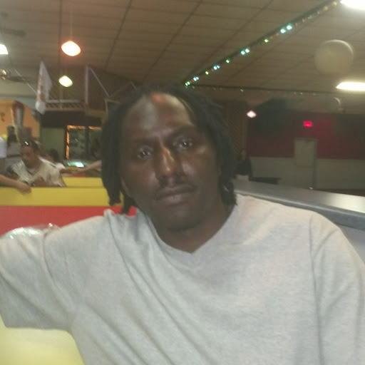 Julian Jones Photo 23