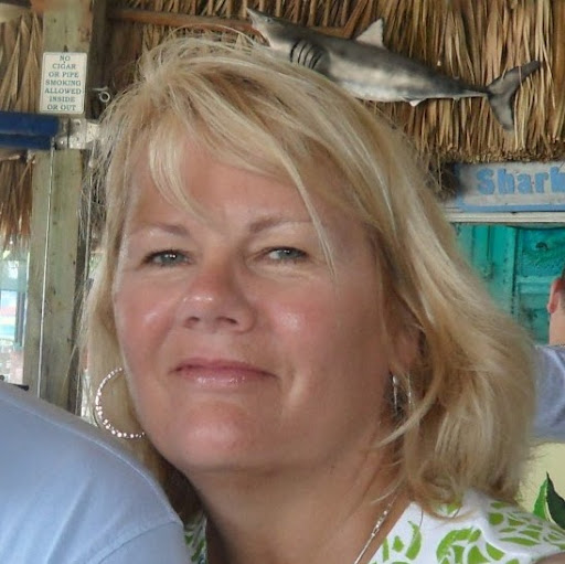 Pamela Thacker Photo 11