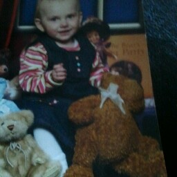 Jacqueline Robertson Photo 10