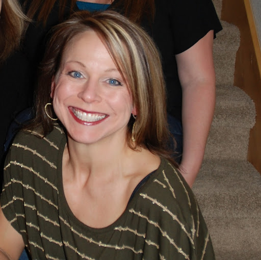 April Jones Photo 32