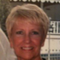 Carolyn Cheek Photo 8