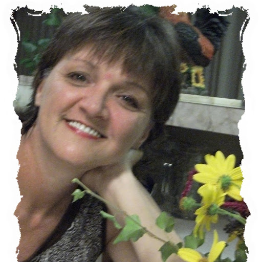 Lisa Duvall Photo 10