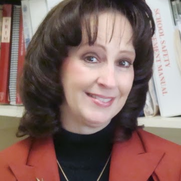 Martha Ryan Photo 17