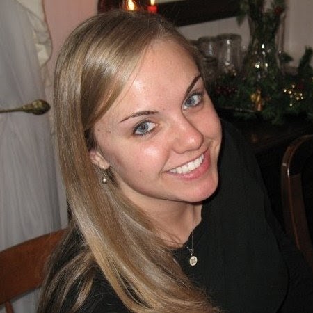 Laura Powell Photo 14