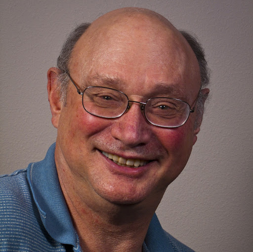 Richard Wills Photo 42