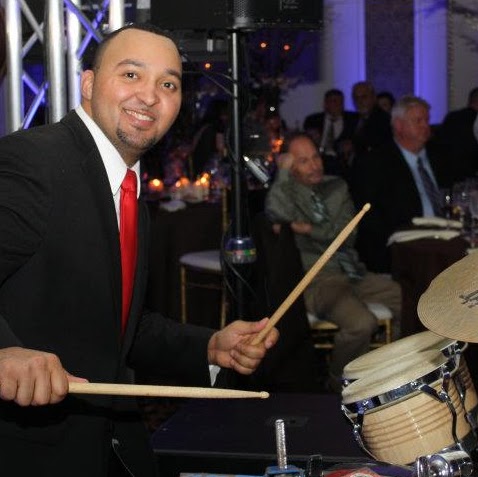 Carlos Roman Photo 12