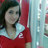 Cassandra Beck Photo 41