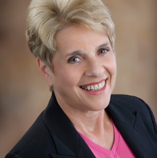 Anita Schultz Photo 4