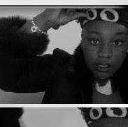 Candice Robinson Photo 29
