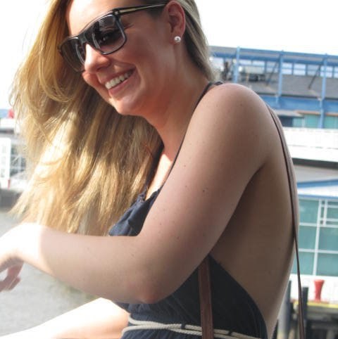 Courtney Cook Photo 16