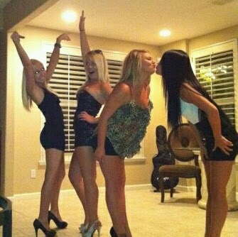 Danielle Clark Photo 13 Danielle Clark Photo 13