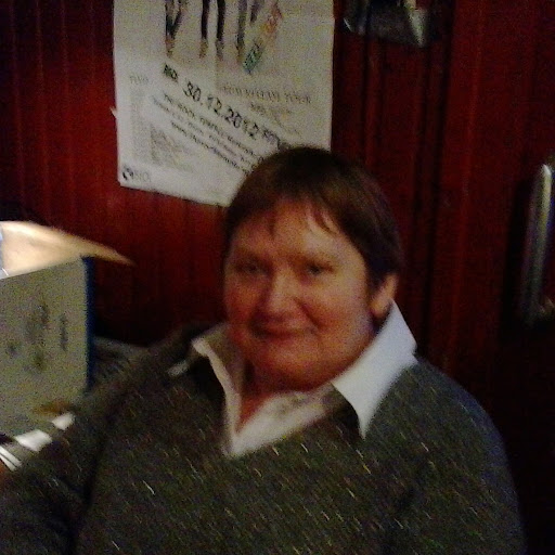 Patricia Bowers Photo 14