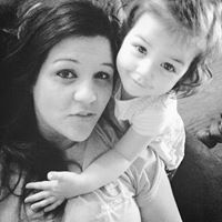 Amanda Hogan Photo 8
