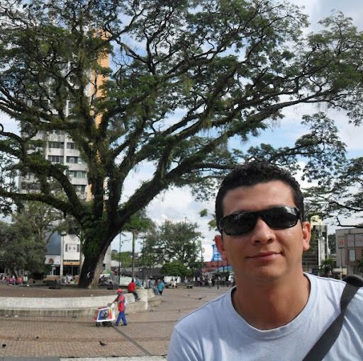 Alejo Bermudez Photo 11